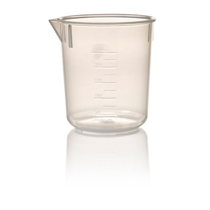 Nalgene Economy Polypropylene Griffin Low-Form Plastic Beakers, 250 mL - Natural translucent (Case of 6)